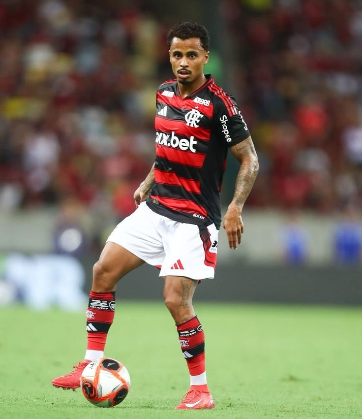 Infodanacao's tweet photo. 🚨 AGORA!

Allan viaja em breve para se apresentar ao Corinthians. 

Dorival Junior foi crucial para o time paulista conseguir a contratação, pois conversou duas vezes com o atleta para falar sobre o projeto da equipe.

🗞️ @venecasagrande https://t.co/FXSdDRkaCw