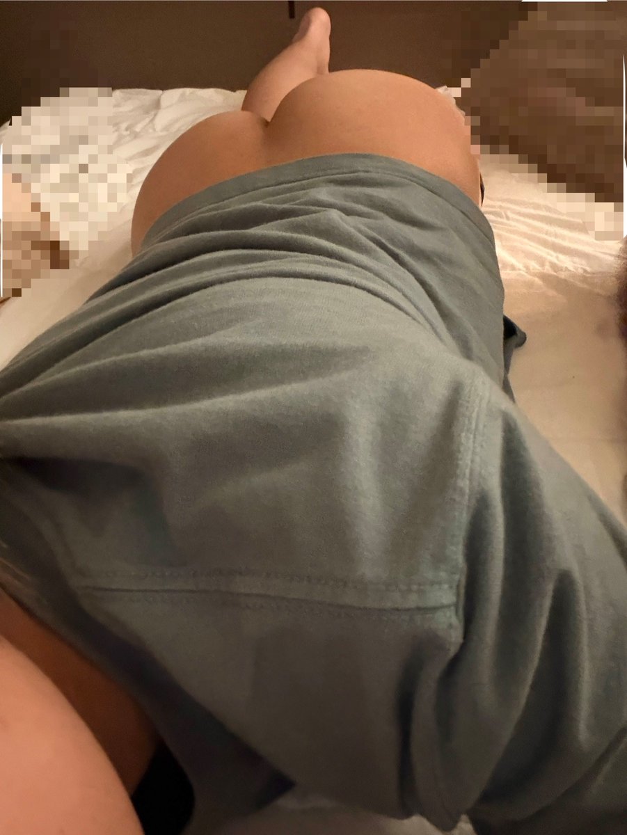 Zxc080080's tweet photo. 沒了罩杯後只剩下屁股
如果又胖了 誰還能解我的渴💦 https://t.co/5BT7v9Vbif