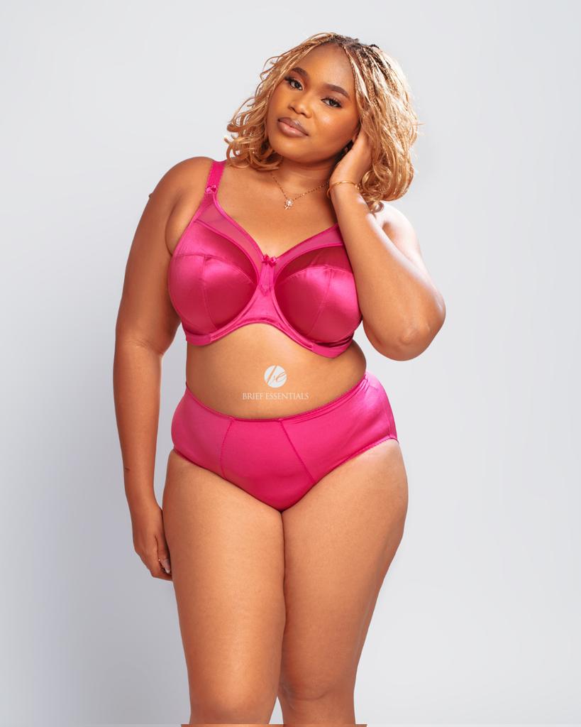 briefessentials's tweet image. Valentine looks better in a perfect match 💖 Feel cute from the very first layer with Keira in Mulberry.

Search ‘Keira’ at briefessentials.com
#briefessentials #matchingset #valsdaygift #valentinelingerie