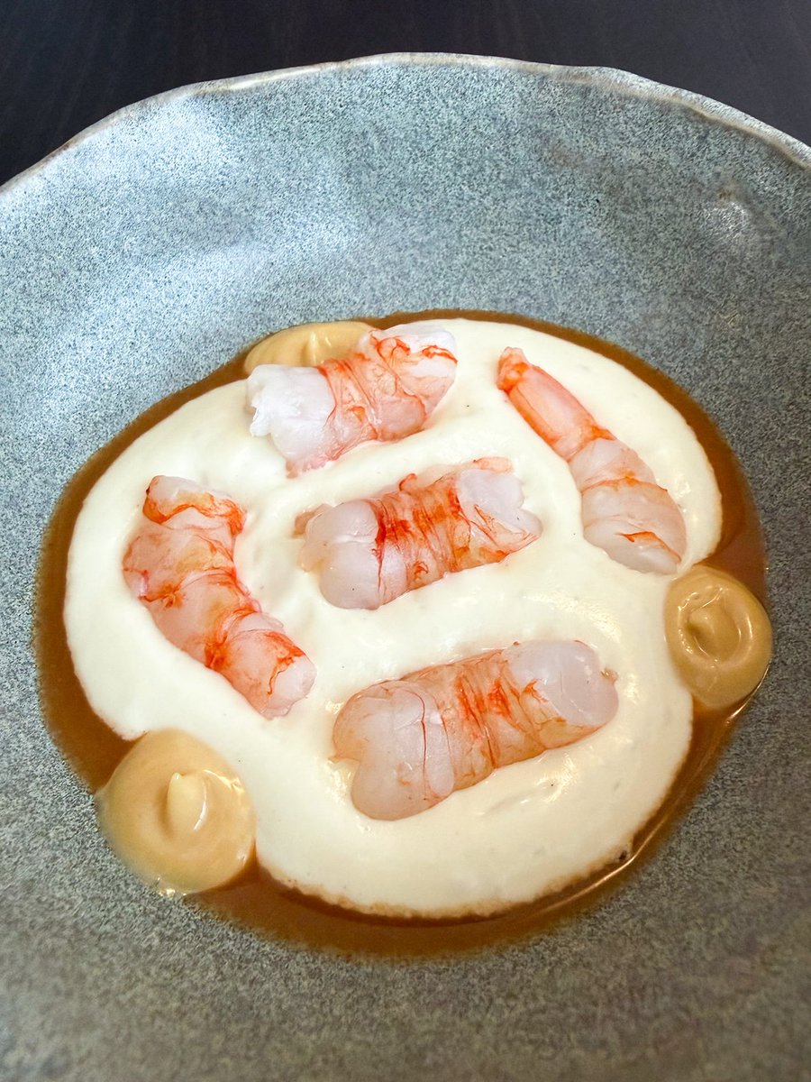 vilaviniteca tweet media