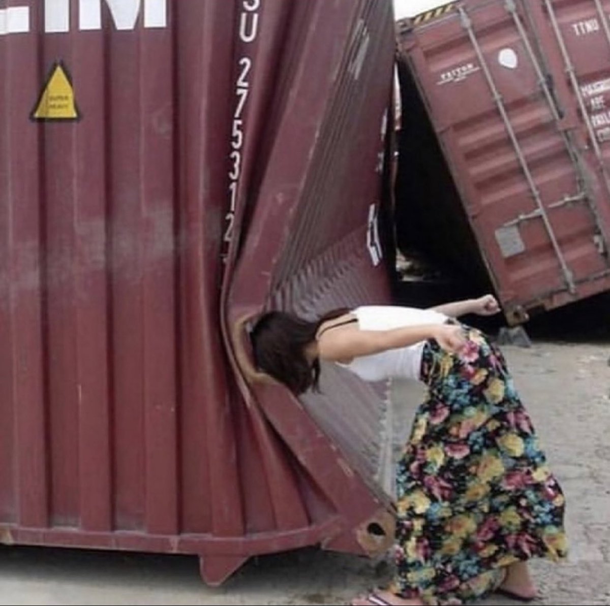 뇽 (@sxhbxg) on Twitter photo 