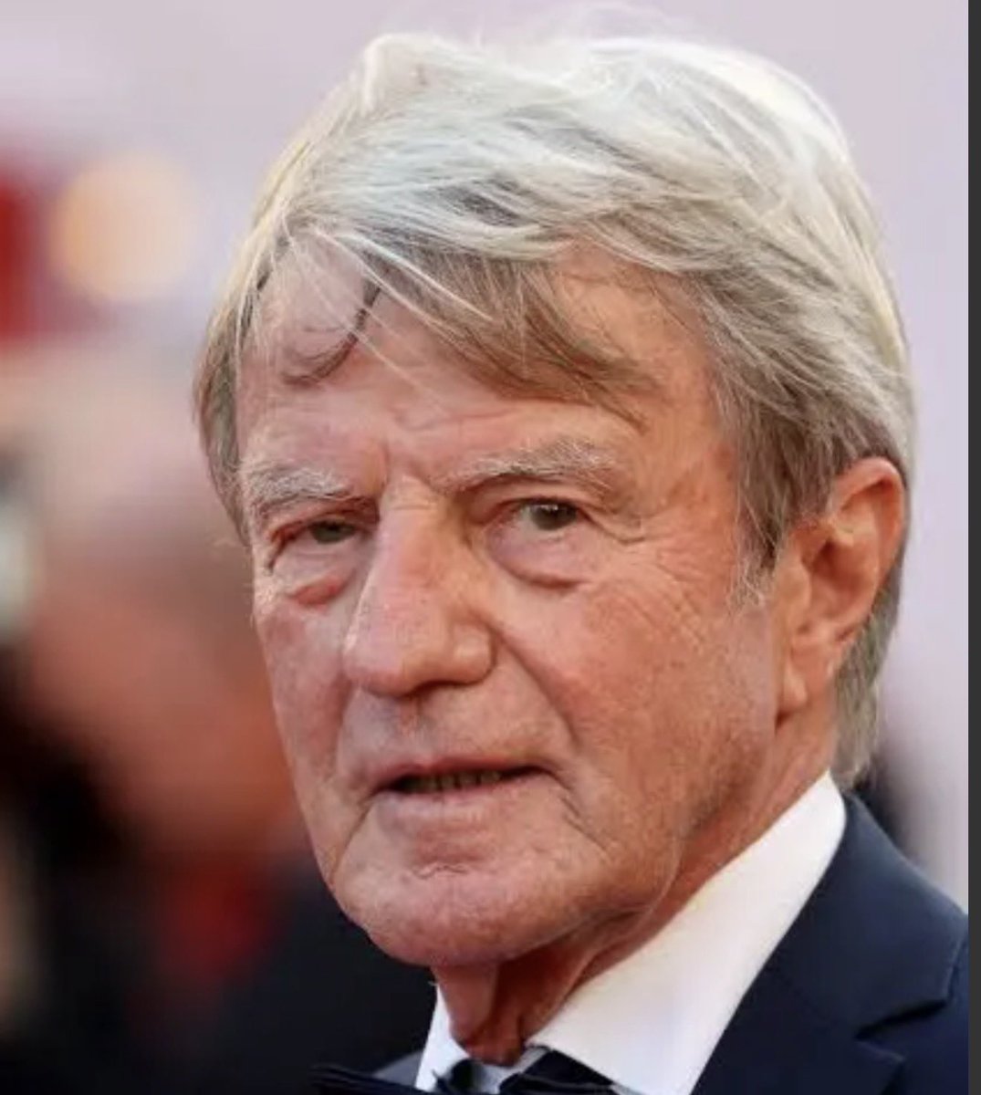 Bruno_Attal_'s tweet image. Jack Lang a sauté suite à l’affaire Epstein?

Voici 4 personnalités qui ont également signé la pétition en faveur de la dépénalisation de la pédophilie.
Malgré ça, ils sont devenus députés, ministres, chroniqueurs, tous continuent à être invités dans les médias.

André Gluksmann,…