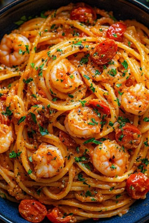 Lotus_Nectar_9's tweet photo. Sometimes, a simple plate of spaghetti is all it takes to feel completely satisfied. Just looking at these colors makes me hungry already... 🍝✨ #Foodie #SpaghettiLover #DinnerVibe https://t.co/Oci86Wdjfl