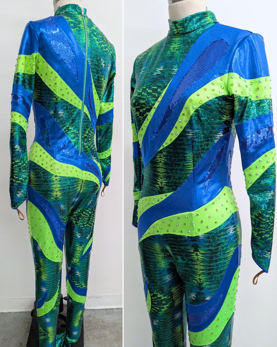 nogimmickgear's tweet image. Congratulations to @kelani_wwe on your first Royal Rumble!! Loved getting to design and make your gear for it!!
💚💙💚
#wwe #nxt @wwe @nxt #royalrumble #customwrestlinggear #prowrestlinggear