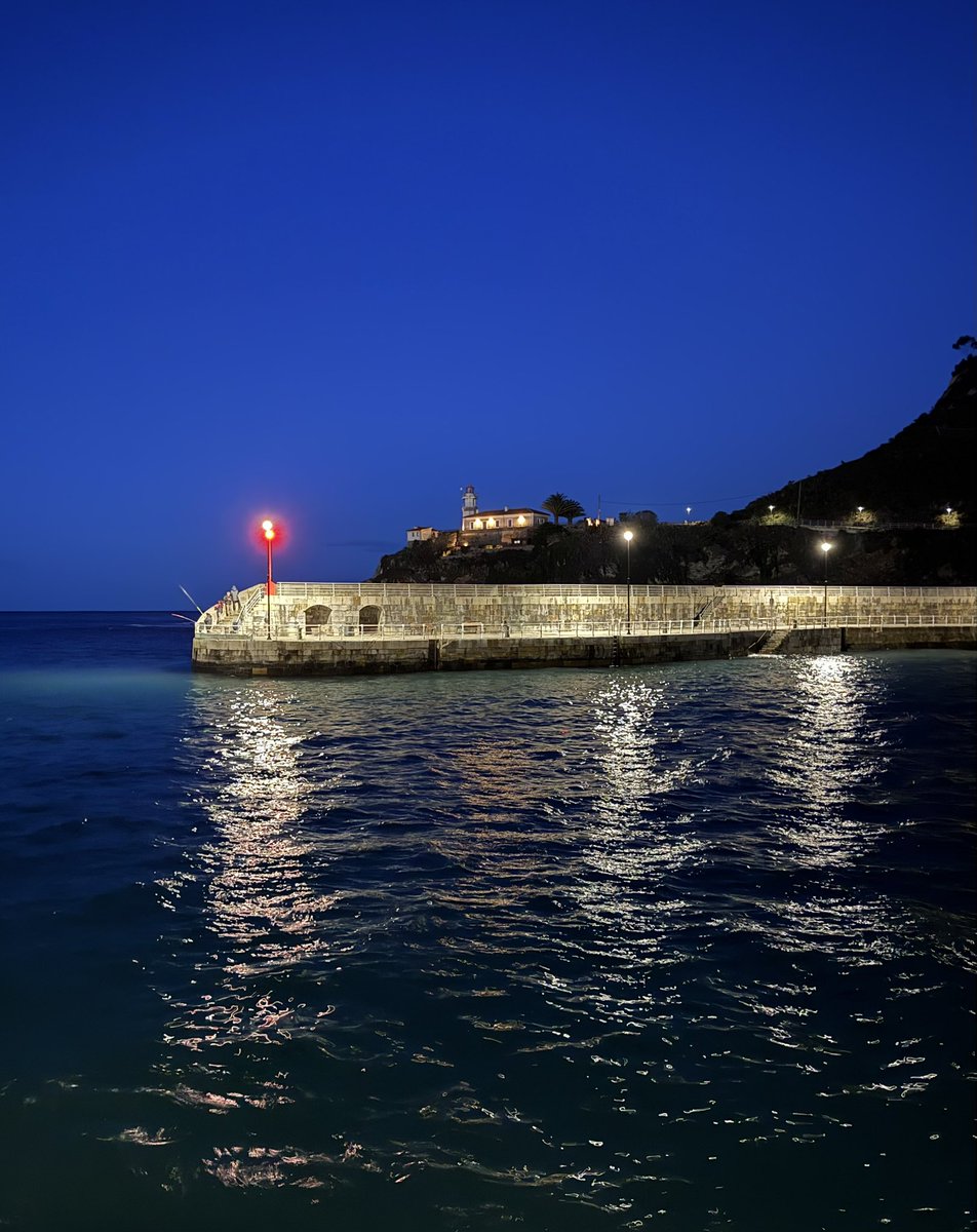 The Cardigans - For What It's Worth - Director’s Cut youtu.be/01_RTOD9hYc?si… vía <a href="/YouTube/">YouTube</a>