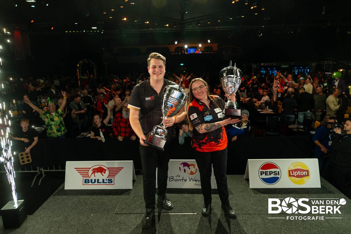 Dutch Open Darts tweet media