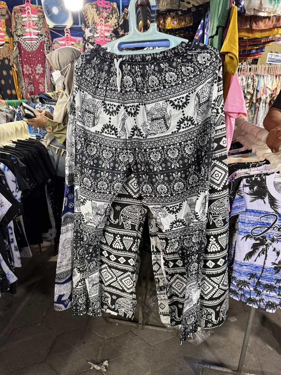 🐟🍉🌺🐝🍯 tweet media