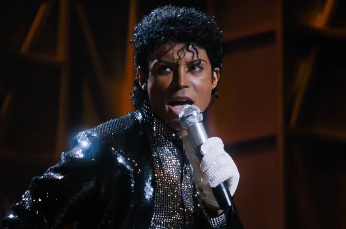 The #SuperBowl happens today with trailers expected for:

• Michael
• Minions 3
• Toy Story 5
• Disclosure Day
• The Mandalorian &amp; Grogu
• The Super Mario Galaxy Movie
&amp; much more!

Follow <a href="/DiscussingFilm/">DiscussingFilm</a> &amp; turn on notifications to see every trailer as soon as they go live!