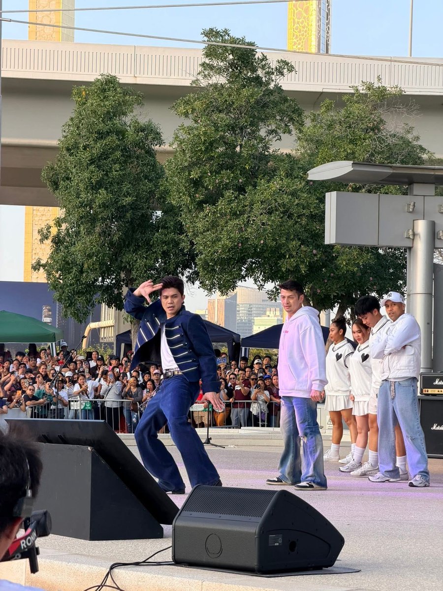 Papable Vhong tweet media