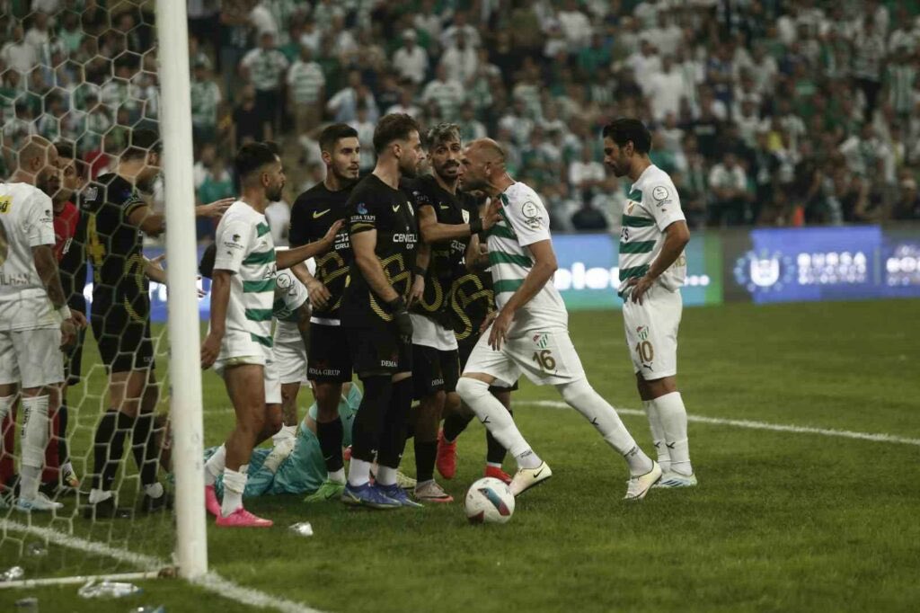 a10_nail's tweet photo. Ahı var ahı… Asıl bursalı olanları gönderdiniz.. #bursa #bursaspor #teksas https://t.co/glFXgZKXcd