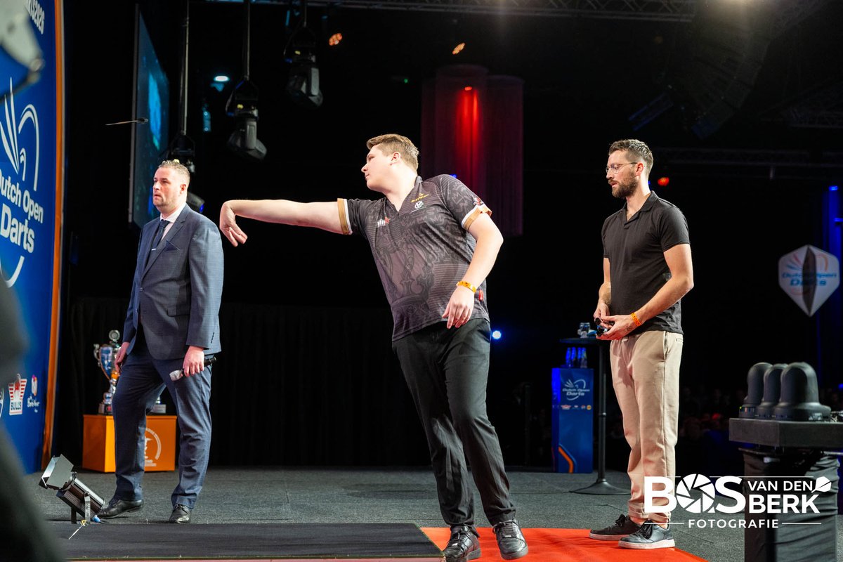 Dutch Open Darts tweet media