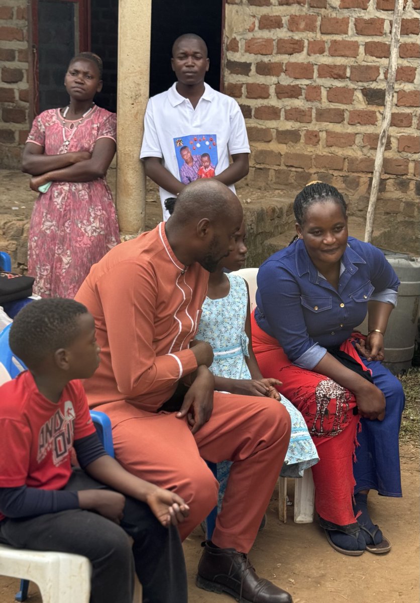 This afternoon in Namayumba, Wakiso, we laid to rest mzee Kabugo Abraham, the father of our missing comrade Kibalama Johnbosco. I delivered a message of consolation on behalf of <a href="/NUP_Ug/">National Unity Platform</a> and our leader <a href="/HEBobiwine/">BOBI WINE</a>. Even in the midst of the ever deepening injustice, we remain