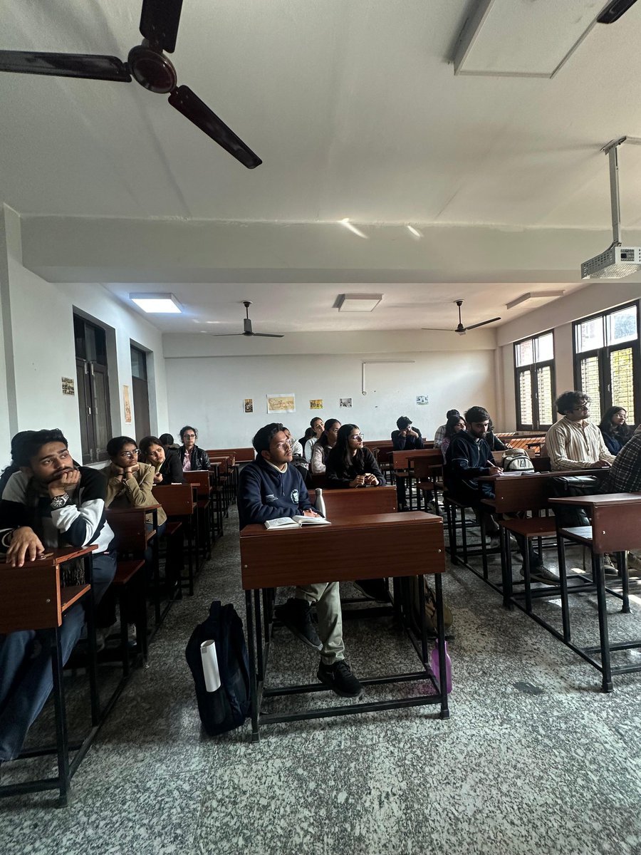The Symposium Society- Hindu College tweet media
