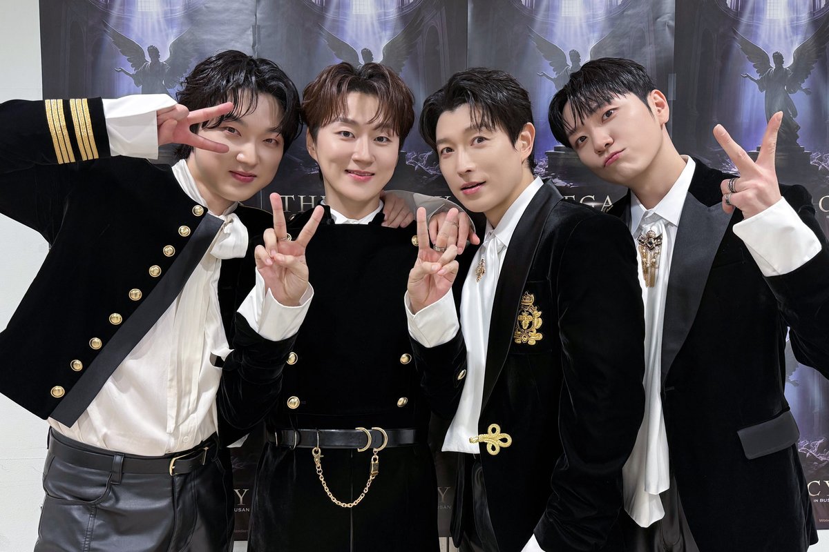 official_fore's tweet image. [📸]

2025-26 FORESTELLA CONCERT
{THE LEGACY in Busan} 두 번째 공연 종료!

마지막의 마지막까지 최선을 다해
멋진 공연을 만들어준 포레스텔라에게 박수
👏👏👏👏

#포레스텔라 #Forestella