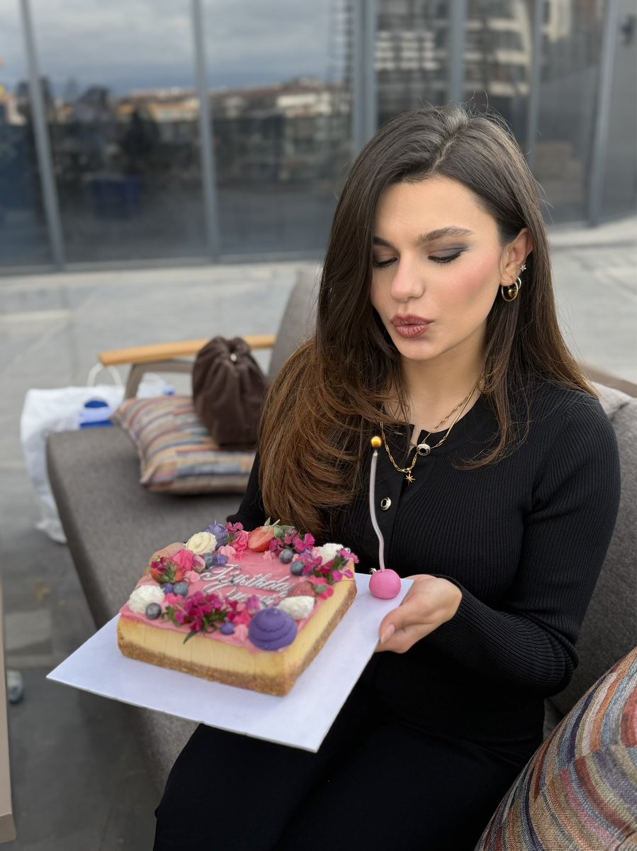 Bugün bundan yaptılar dostlarım🫠🫠