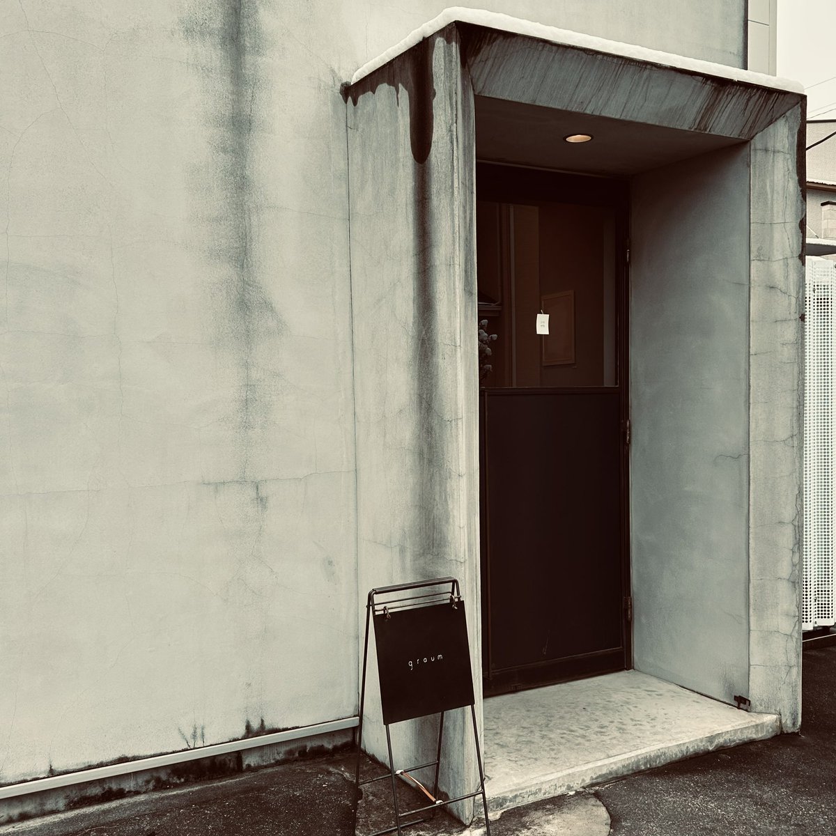 kotanitadasuke's tweet photo. #hase さんの個展に。

デザインとアートの隙間に居心地よく収められているのがhase作品の魅力のひとつ。今日の空みたいに。

| SUGAR &amp; BOOK|個展|

2026
2/7 SAT - 2/23 MON 12:00 - 17:00
CLOSE | 2/12.16. 17

#graum
埼玉県所沢市 4-12 https://t.co/cBf0A4kEOP