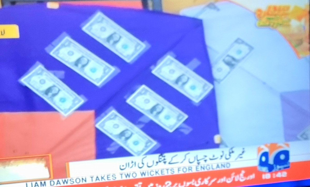durre_nayab_'s tweet image. I thought defacing, writing on, stapling, tearing or mutilating currency notes is illegal. Geo News and Lahoris are making me believe otherwise. A whole segment shown celebrating the act. #smh