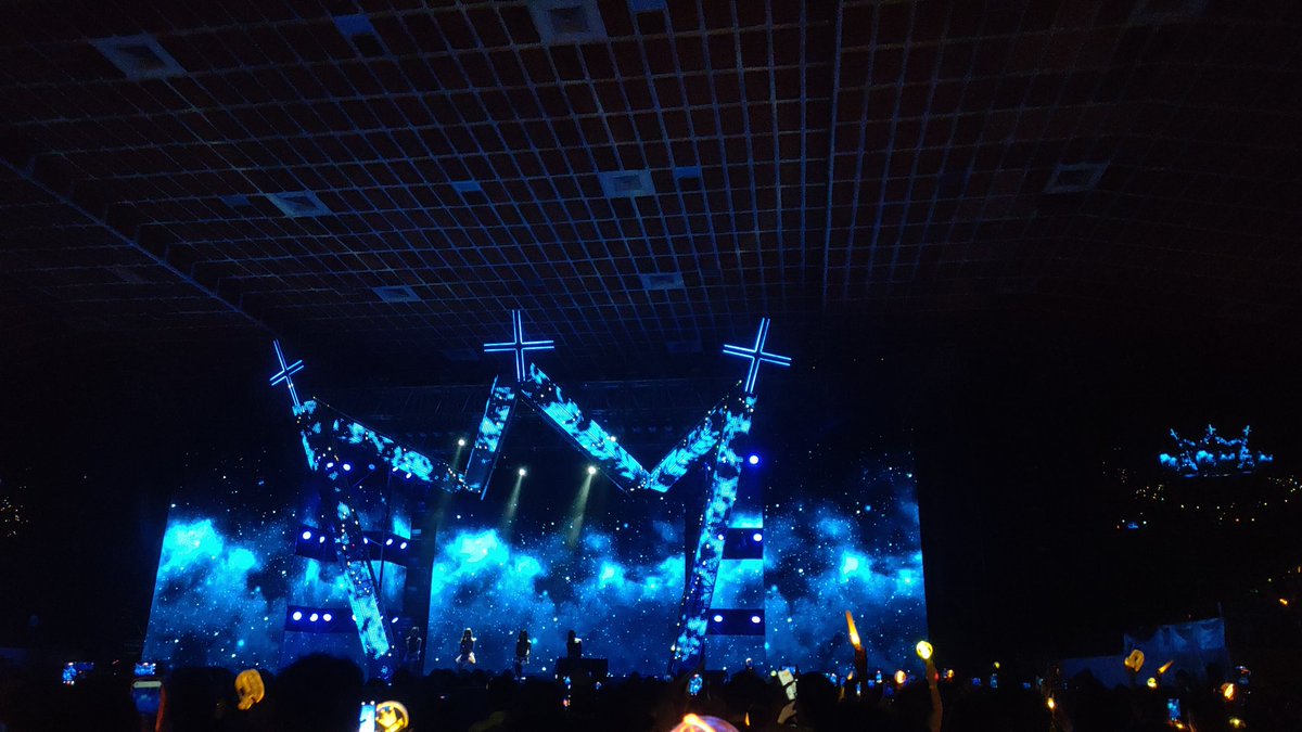phucthuy88's tweet photo. 070226
memories of youth 
còn lụy fancon chưa move on đc 
hẹn gặp lại bảo bối HYOMIN 💛 👑 

T-ARA VIETNAM FANCON 2026
#taravietnamfancon2026
#T_ARA #티아라 #효민 #HYOMIN https://t.co/UNfxRHAXUe