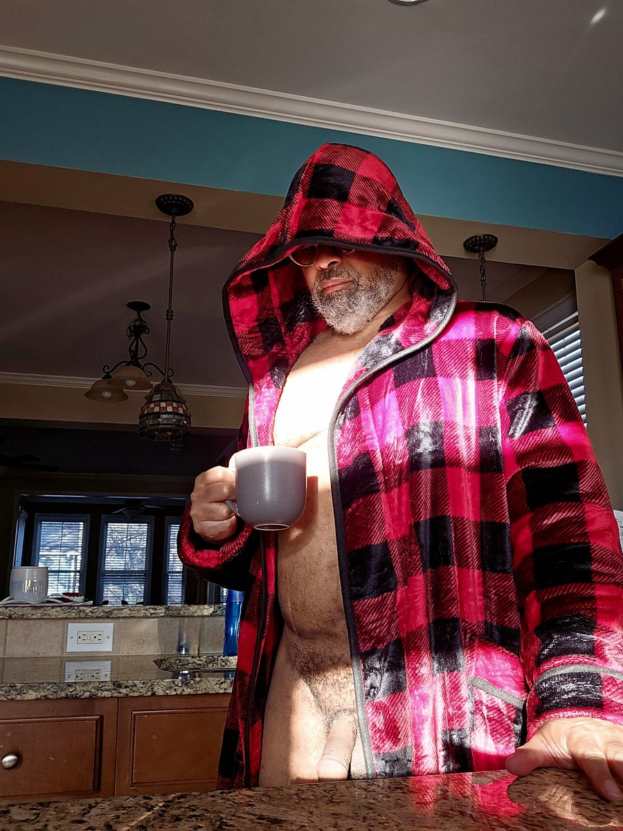 BhWoof's tweet photo. Get comfortable, enjoy that cup however you like.
#openrobe #robeslip #dilf #daddy #nakedcoffee #scs 

https://t.co/7ZcLt49CVA https://t.co/Zlxieoj3V0