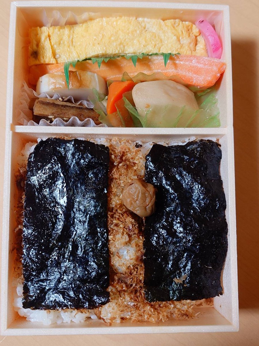 黒かどや tweet media