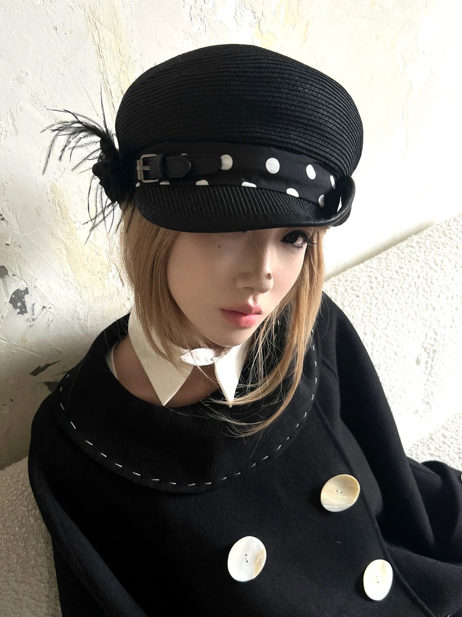 260208 ᡣ𐭩 SBS Inkigayo nit alcove Black Polka Dot Floral Straw