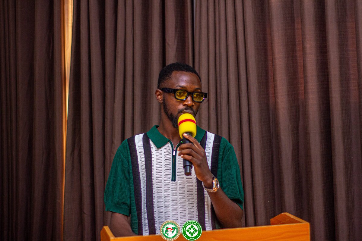 Tolúlọpẹ́ Adéyẹfá tweet media