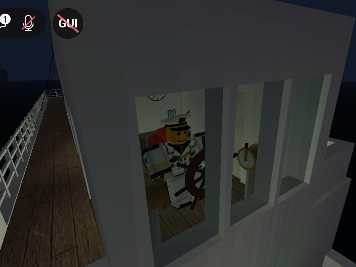puddle078's tweet photo. Helloo I made Captain Sweeper's shirt on roblox #minesweeperplus https://t.co/aI9QsBM7iV