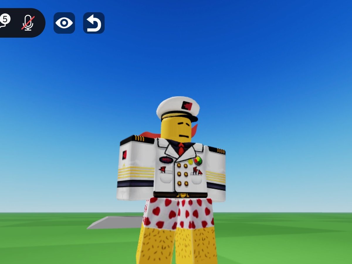 puddle078's tweet photo. Helloo I made Captain Sweeper's shirt on roblox #minesweeperplus https://t.co/aI9QsBM7iV