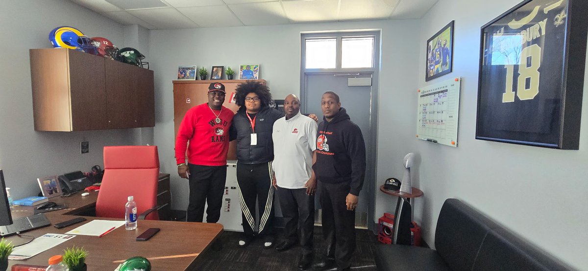 Anthony “juju” Carroway jr tweet media