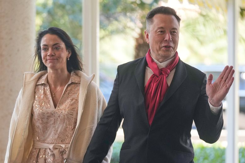 TeslaApexFX's tweet photo. Elon Musk vows to put data centers in space, running on pure solar power!  
This could revolutionize computing and AI forever.

Fans, what's your take?

A) Genius move – let's go to the stars!

B) Ambitious, but Earth-first for now.

Comment A or B below and tell us why! https://t.co/JJ9zjwyfys