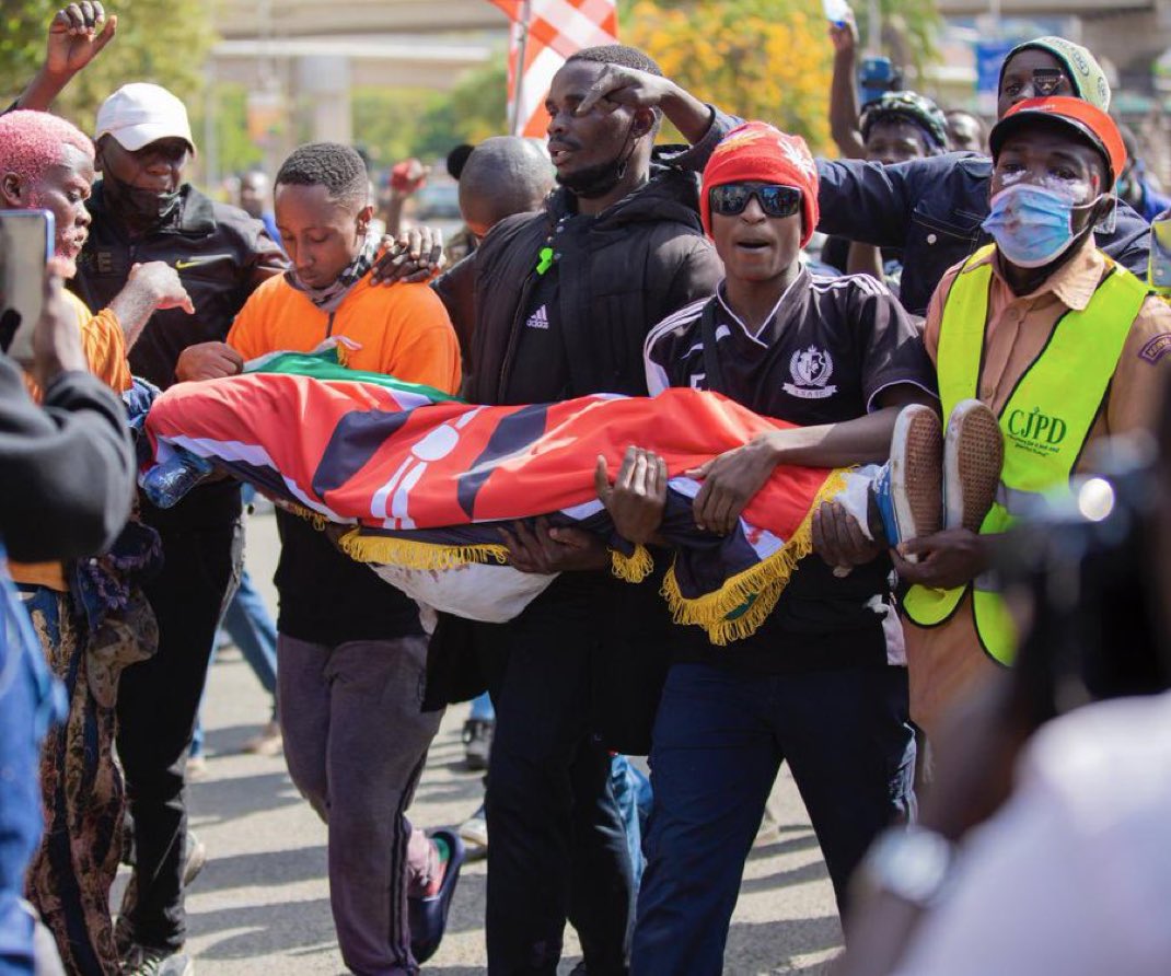 AokoOtieno_'s tweet image. We WILL NEVER FORGET