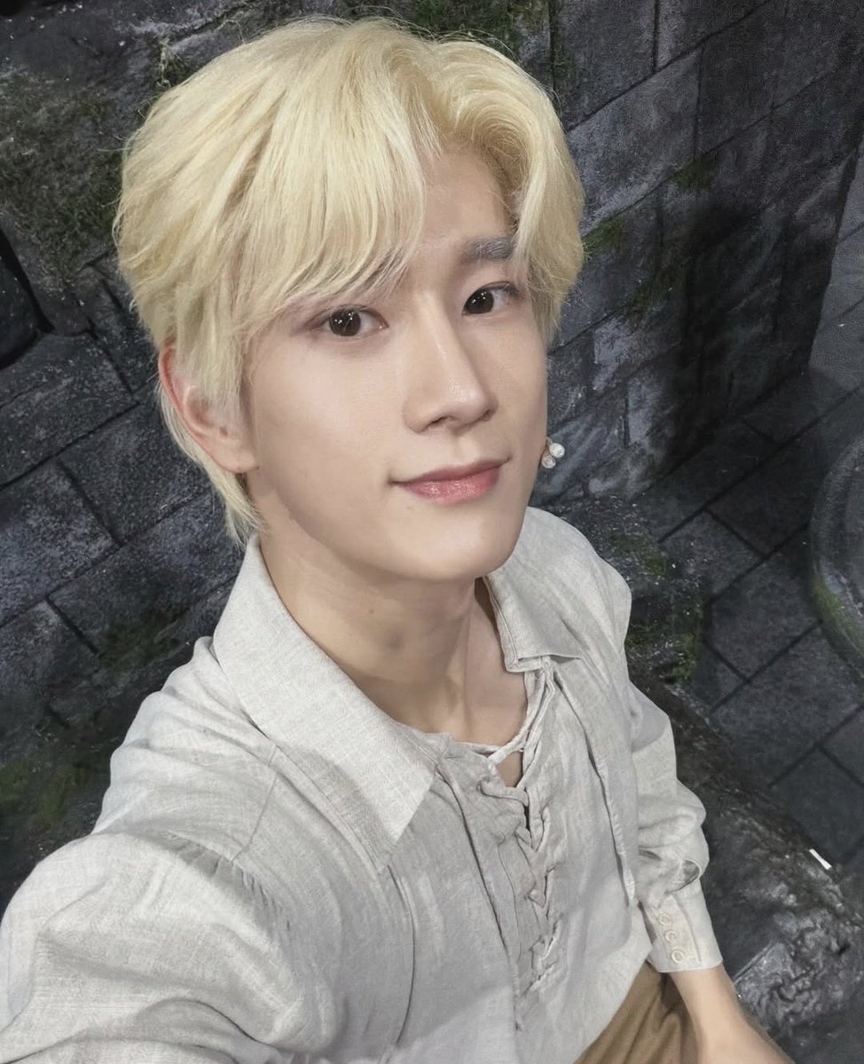 골드문트 금빛의 새🕊