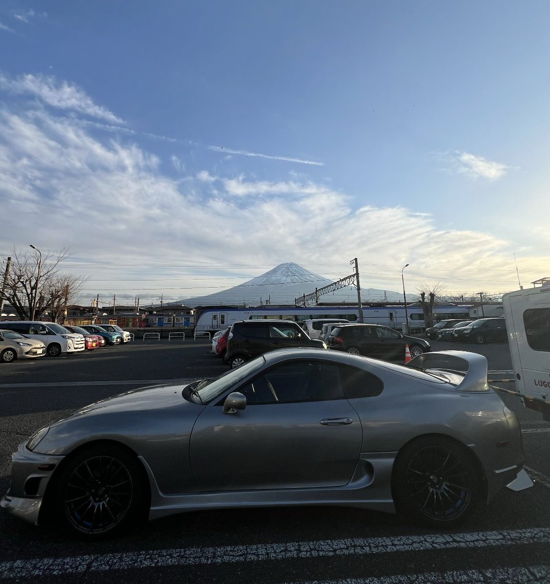 Star ⭐️ tweet media