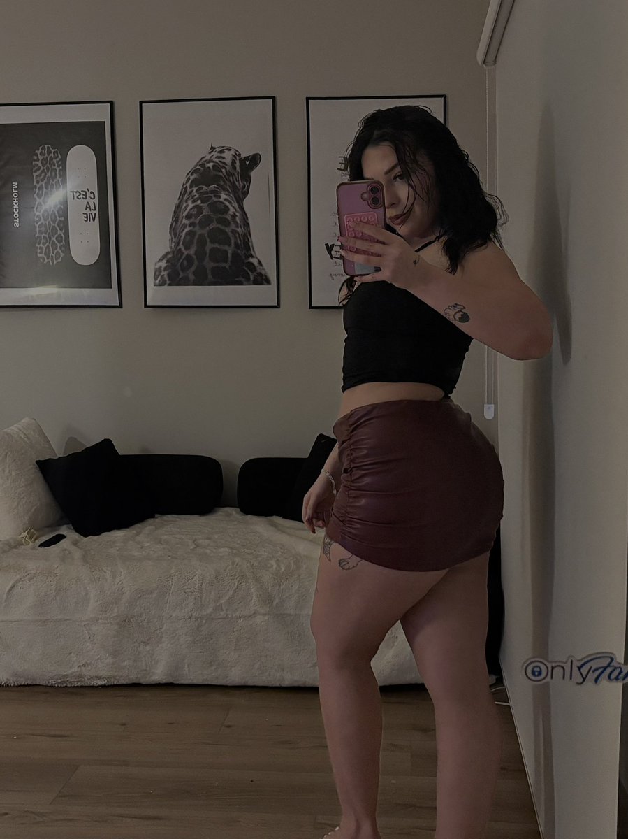 go message my onlyfans “bean” and get a free 16 minute video 🫘