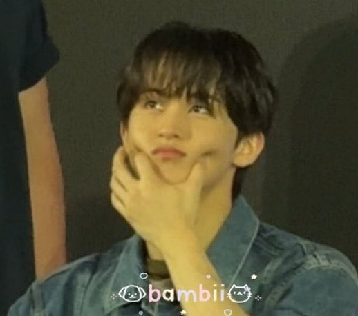 (๑•́ -•̀ ๑)🥢