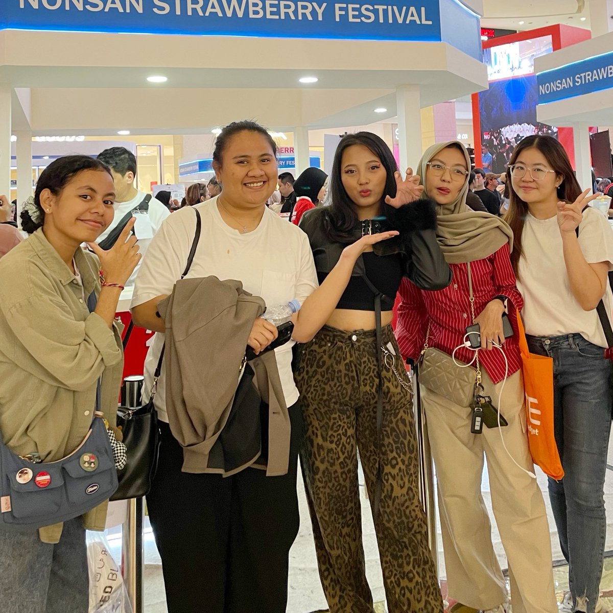 dil choi🍔 tweet media