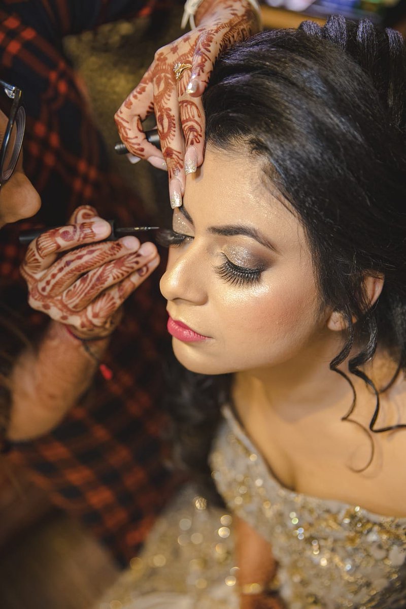 MakeMyPhotoshut's tweet photo. Bride Makeup &amp; Weddings Shoot.
.
.
📸 Make My Photoshoot
💍 Weddings | 🎉 Events | 👶 Baby
🎥 Photos + Films that Tell Stories
📍 Pune | All India
✨ Your Moments, Our Magic

📞 Book your shoot today
🌐 https://t.co/tMaXpLLruH

#MakeMyPhotoshoot #WeddingPhotography #WeddingShoot https://t.co/chI7KZRqjj