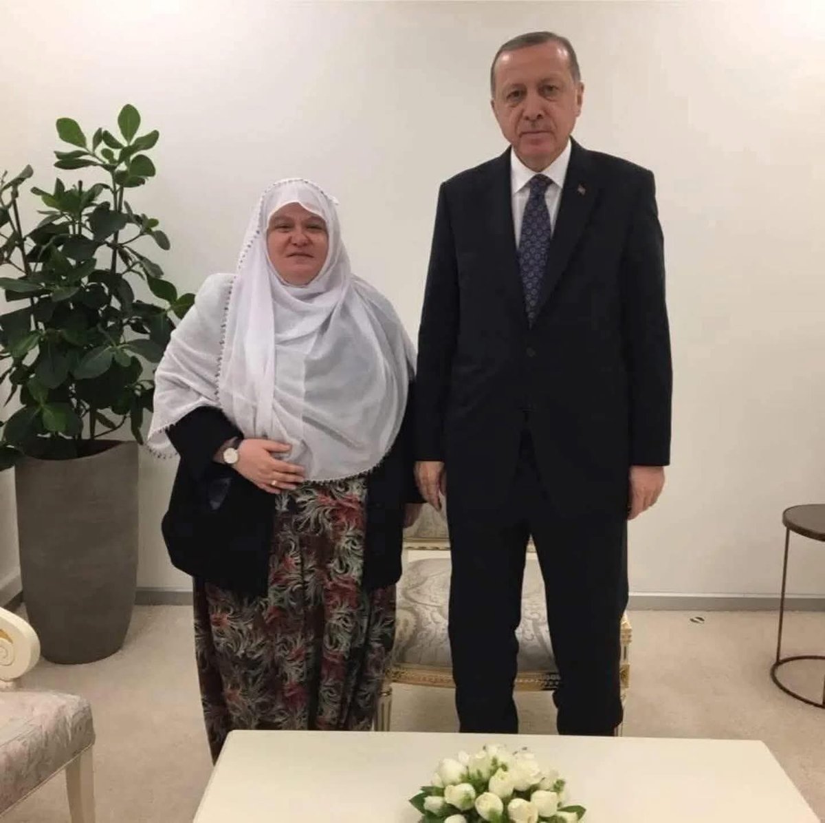 Eskişehir Mihalgazi ilçe Belediye Başkanın Sn. Zeynep Akgün’e yönelik olarak kullanılan nefret dilini ve seviyesiz üslubu şiddetle kınıyorum. 

Belediye Başkanı olarak ilçesinde çok başarılı hizmetlere imza atan ve hemşehrilerinin büyük desteğini kazanan başkanımıza yönelik bu