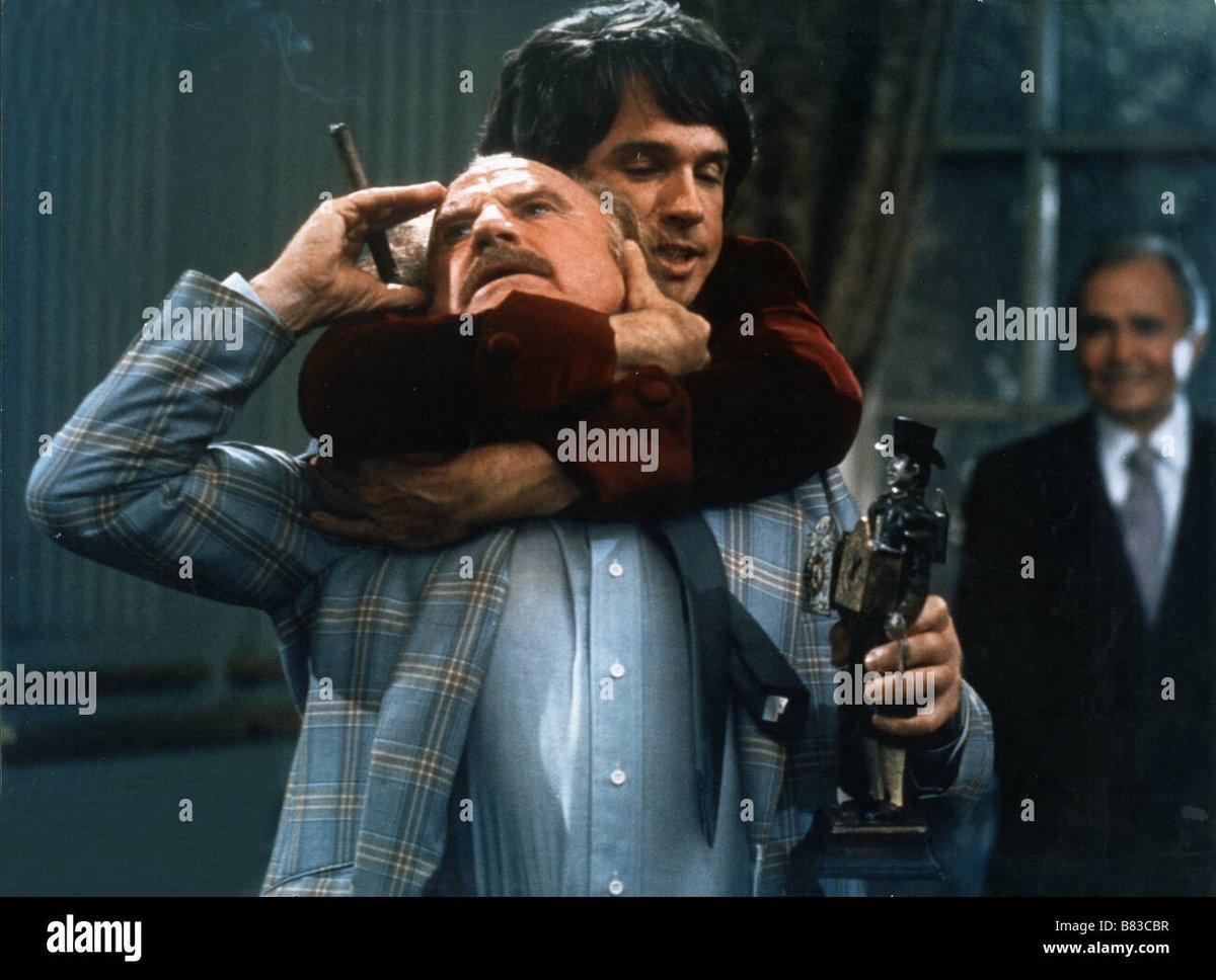 Mark Hanson stands with Ukraine tweet media