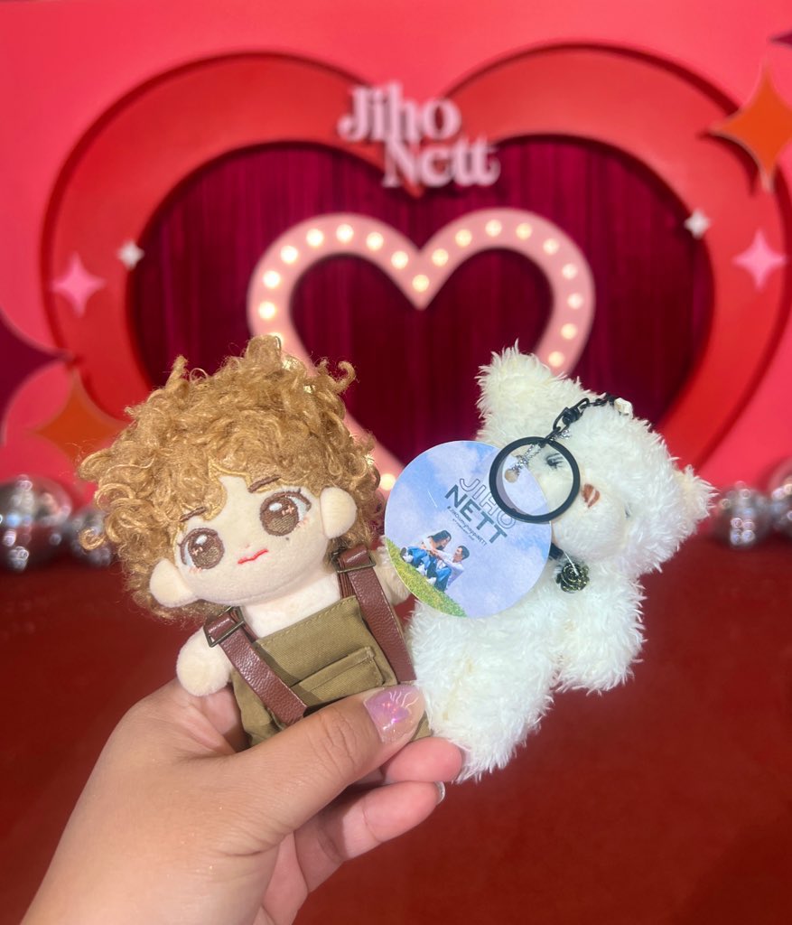 วันนี้อุนแม่พาน้อลมาออกงาน >< มาแสดงความยินดีกับพี่เน็ทคนสวยพี่จีโฮคนหล่อ 💍👰🏻‍♀️🤵🏻✨💖