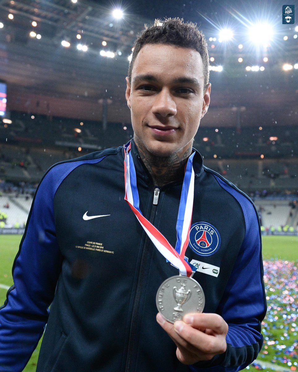 Footballogue tweet media