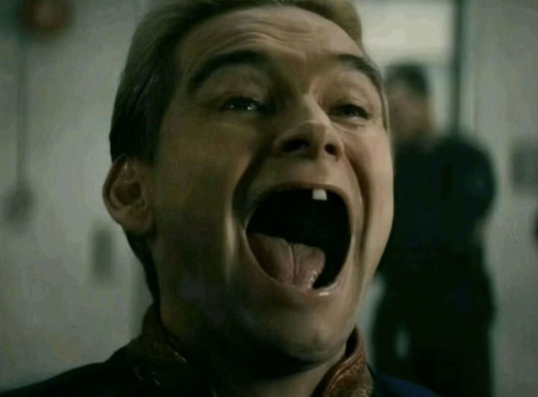 ¿Quien sufrió más? 
¿Un niño en plena guerra del golfo o yo que tengo un A12 con 4 GB de ram qué no le jala ni el tik tok?