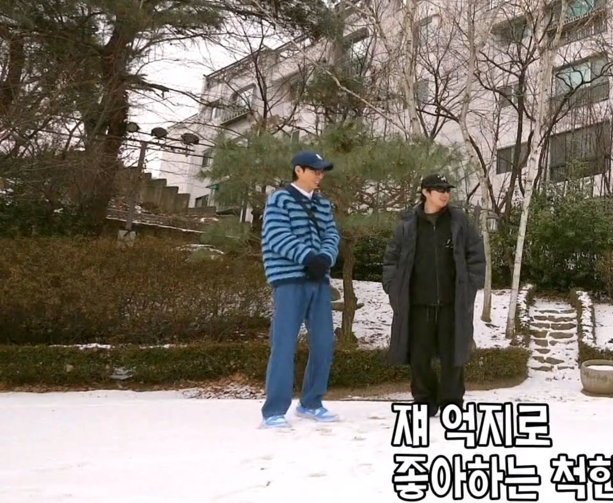 6thousandwon's tweet image. 코디 너무 마음에 든다