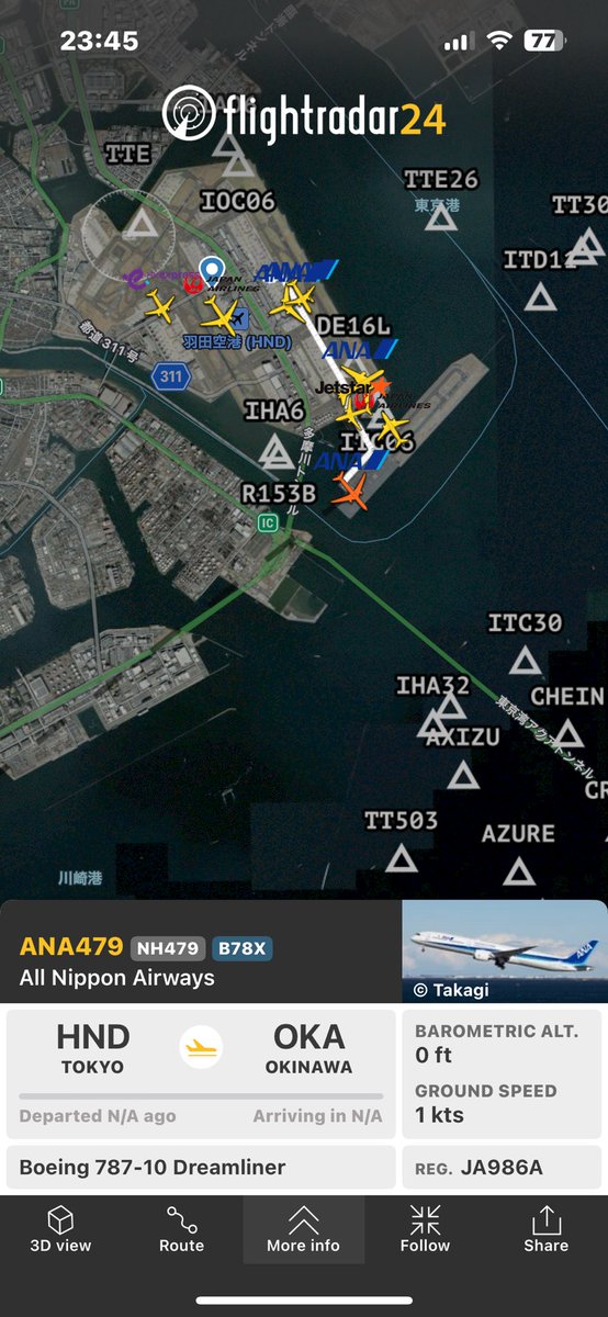 SQC7128's tweet photo. NH479、ほぼギャラクシーフライト…
クルーのみなさまファイト…！
そして、おそらく暦日越え残業して那覇で迎えるグラハン、GSのみなさまもファイト…！！ https://t.co/QIqkRyUPUI