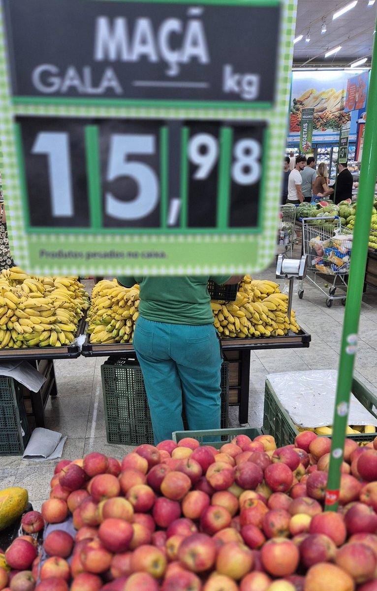 Inflação? Onde?
Supermercado Mundial no Rio de Janeiro.
