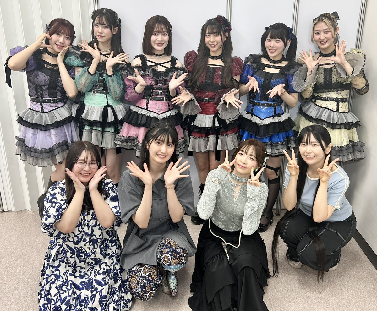 imas_lantis's tweet photo. ＼ANIMONIUM LIVE／

✨ANIMONIUM LIVE x BANDAI NAMCO MUSIC LIVE FESTIVAL✨

#前橋ウィッチーズ
@maebashiwitches 
 
#ARCANAPROJECT
@arcanaproject

共演させていただきました🎤
ありがとうございました🎶

ขอบคุณ‼️‼️‼️

＃ミリオン https://t.co/o6gFh4sCuB