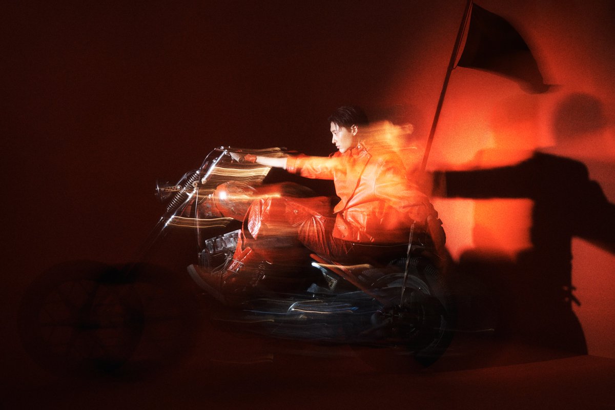 𝐖𝐎𝐎𝐃𝐙 𝟏𝐬𝐭 𝐅𝐮𝐥𝐥 𝐀𝐥𝐛𝐮𝐦 [𝐀𝐫𝐜𝐡𝐢𝐯𝐞. 𝟏] 
𝐂𝐨𝐧𝐜𝐞𝐩𝐭 𝐏𝐡𝐨𝐭𝐨 #𝟏

​1st Full Album [Archive. 1]
2026.03.04 6PM (KST)

Pre-Release Single 'CINEMA'
2026.02.12 6PM (KST)

#WOODZ #우즈 
#Archive_1 #CINEMA