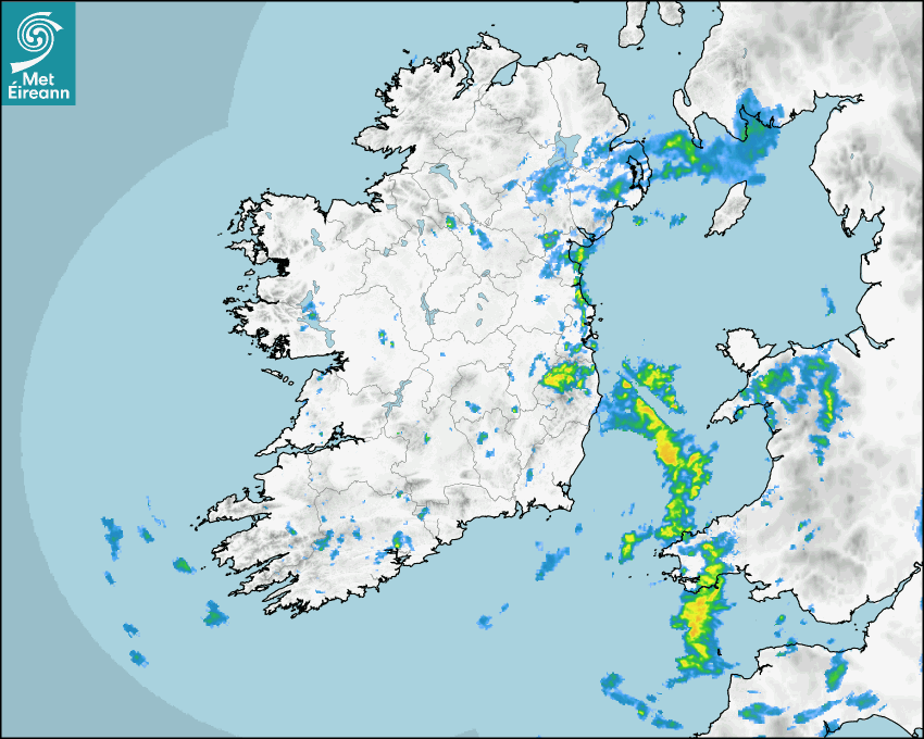 Plenty of sunny spells this afternoon with a couple of showers leading up the east coast as we move into the evening
