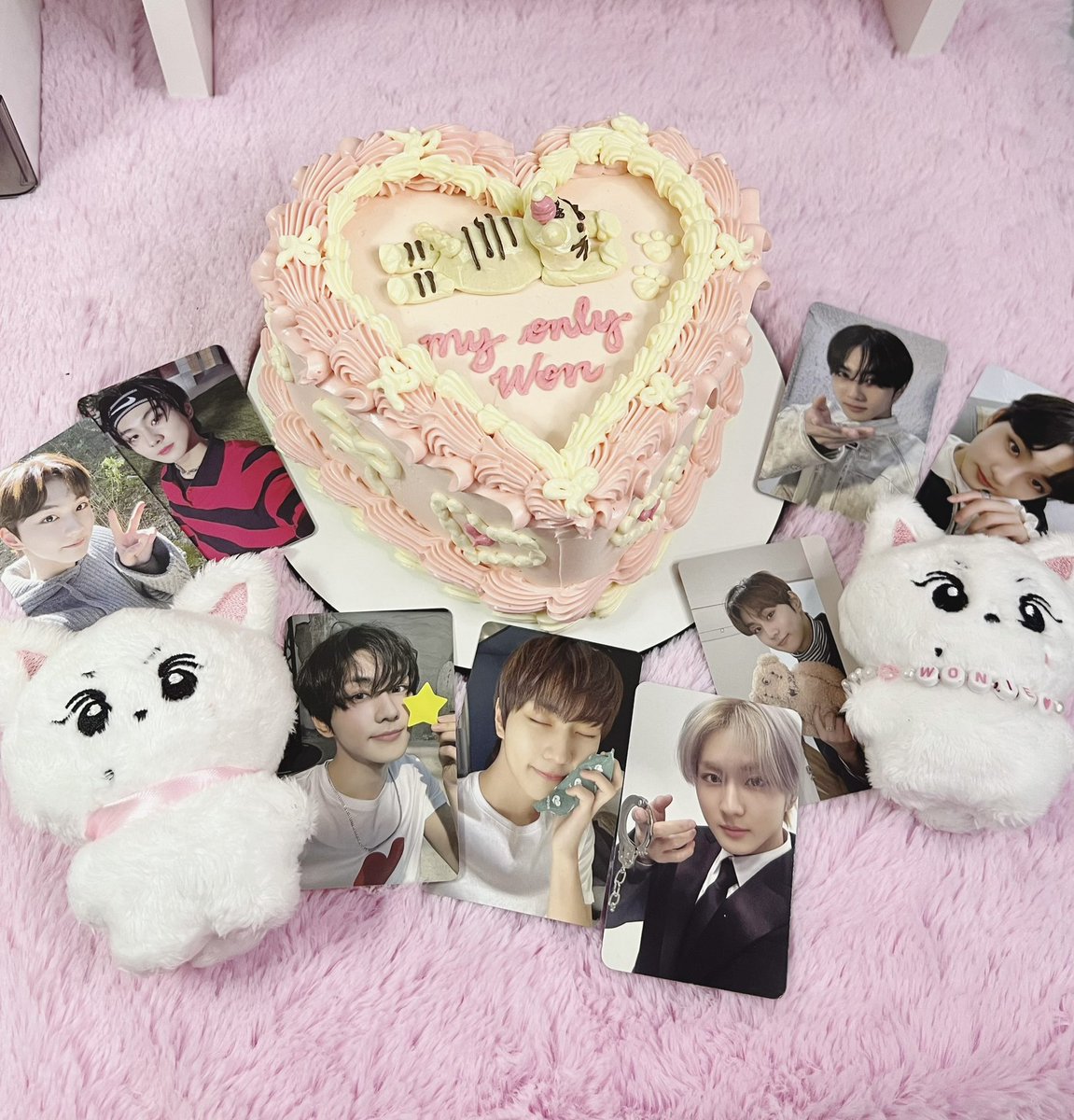 jwonpetit's tweet image. in every season, in every version of me, you are still my choice. my only won. 🐈 ♡ ⊹ ࣪ ˖

DEAREST SEASON OF JUNGWON
#23WONdrousSeasons
#HAPPY_JUNGWON_DAY
#사랑이란_꽃말처럼_정원을_가득채워
#JUNGWON #엔하이픈_정원