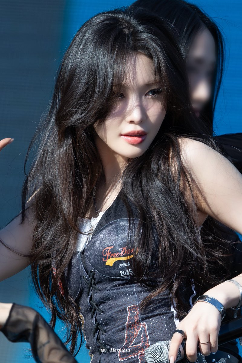 ⭐️HAPPY CHUNGHA DAY⭐️

청하에게 늘 행복이 가득하기를💜

#CHUNGHA #청하
#HAPPY_CHUNGHA_DAY
#Saveme #Saveme0209
<a href="/CH_CHUN9HA/">청하 CHUNGHA</a>